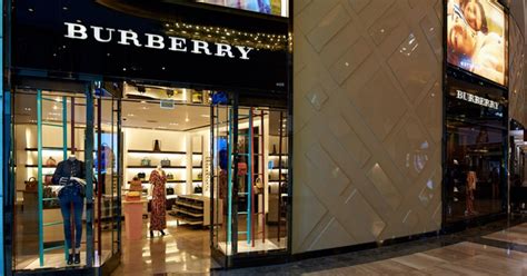 burberry phoenix mumbai